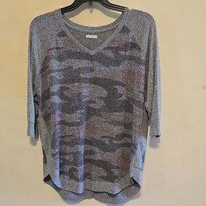 Maurices Gray Camo V-Neck Knit Top